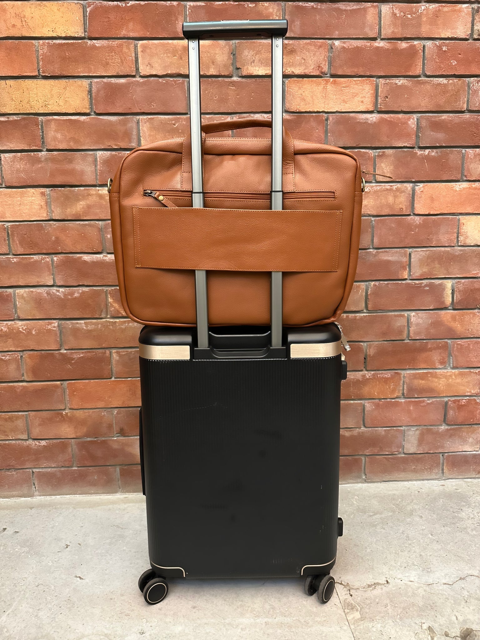 The 'Messenger' Leather Laptop bag