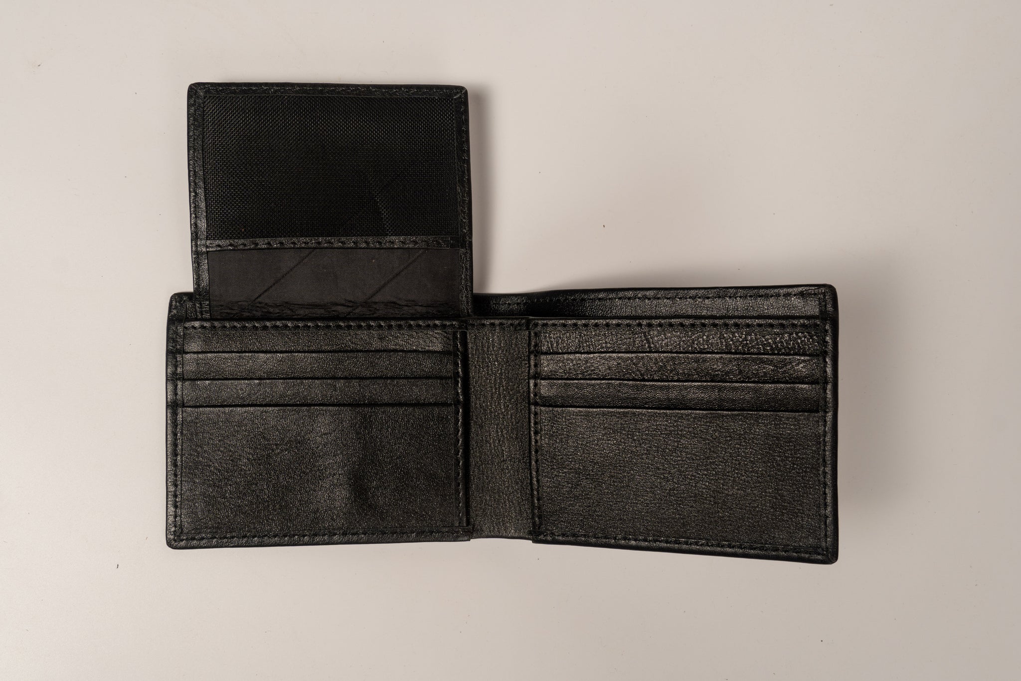2 Piece Men's Leather Gift Set